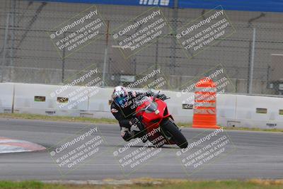 media/Oct-15-2022-Fastrack Riders (Sat) [[9a18b22502]]/Level2/Turn 9 1130am/